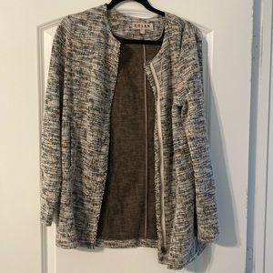 Business casual light jacket. Zips in front